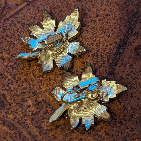 Emmons Retro Leaf Brooch & Earrings Set - Picture 4 of 8